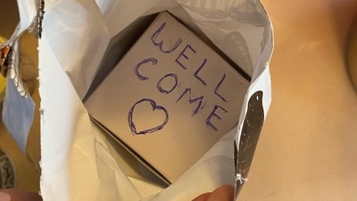 Ananya Panday captioned the post, "Sukoon (peace)." She also shared a photo of a box on which the word 'welcome' was written. Ananya Panday captioned the post, "Sukoon (peace)." She also shared a photo of a box on which the word 'welcome' was written.