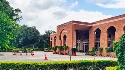 MDI Joint Convocation 2023 conducted, 714 students receive diplomas
