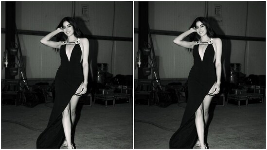 Janhvi picked a black bodycon gown with silver embellishment details as she looked gorgeous as ever in the attire.&nbsp;(Instagram/@janhvikapoor)