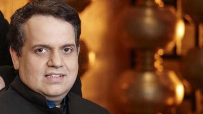 Sandeep Khosla buys a luxury flat in Juhu for ₹25.75 crore Sandeep Khosla buys a luxury flat in Juhu for ₹25.75 crore