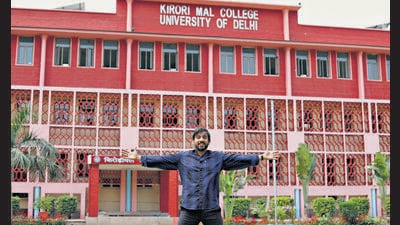 Actor Gandharv Dewan can’t keep a hold on his love for his #campuskedin (Photos: Shantanu Bhattacharya/HT) Actor Gandharv Dewan can’t keep a hold on his love for his #campuskedin (Photos: Shantanu Bhattacharya/HT)