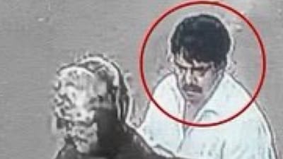 Guddu Muslim was the man who hurled the bomb at lawyer Umesh Pal in February. Guddu Muslim was the man who hurled the bomb at lawyer Umesh Pal in February.