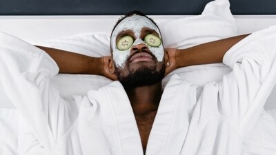 Strawberry and Honey Face Mask: Mash 4-5 strawberries and mix them with 1 tablespoon of honey. Apply the mixture to your face and leave it on for 10-15 minutes before rinsing off with cool water. This mask is great for brightening and softening the skin. (Pexels (Representation image) ) Strawberry and Honey Face Mask: Mash 4-5 strawberries and mix them with 1 tablespoon of honey. Apply the mixture to your face and leave it on for 10-15 minutes before rinsing off with cool water. This mask is great for brightening and softening the skin. (Pexels (Representation image) )