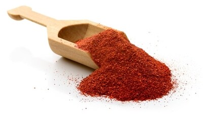 Paprika: Paprika adds a subtle sweetness and smokiness to dishes without being overpowering. Use it on grilled meats, roasted vegetables, or as a seasoning for dips and spreads. (Unsplash)