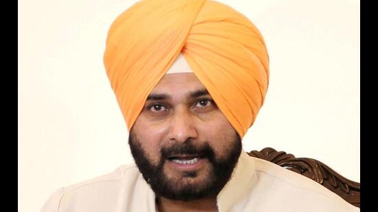 Former Punjab Congress president Navjot Singh Sidhu on Sunday claimed that an “unknown suspicious character” was spotted on the terrace of his Patiala residence. (HT file photo)