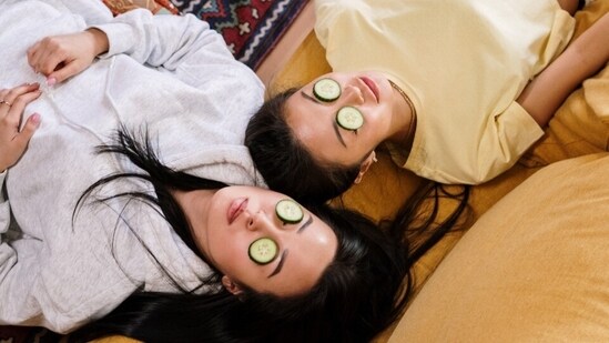 Cucumber and Aloe Vera Face Mask: Blend half a cucumber and mix it with 2 tablespoons of aloe vera gel. Apply the mixture to your face and leave it on for 10-15 minutes before rinsing off with cool water. This mask is great for soothing and hydrating sunburned or irritated skin.&nbsp;(Pexels (Representation image) )