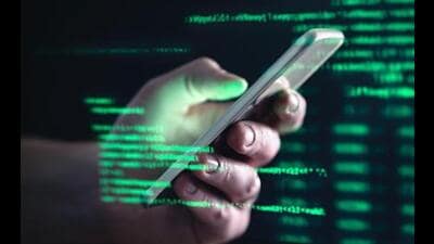 A Bihar resident was arrested for embezzlement of  ₹ 34.20 lakh under the Pardhan Mantri Matru Vandana Yojana (PMMVY) by hacking the online portal. (Shutterstock)