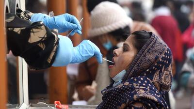 In terms of infections, the tricity saw a drop in daily cases with 102 cases being reported on Monday as compared to 172 the day before. The active case count in Chandigarh tricity area now stands at 877. (HT File)