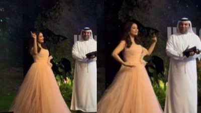 Madhuri Dixit danced to her breakthrough song Ek Do Teen from Tezaab at a recent awards ceremony. Madhuri Dixit danced to her breakthrough song Ek Do Teen from Tezaab at a recent awards ceremony.