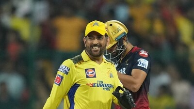 Glenn Maxwell and Faf du Plessis' stunning half centuries helped Royal Challengers Bangalore give Chennai Super Kings an almighty scare as they came within eight runs of a target of 227. (PTI) Glenn Maxwell and Faf du Plessis' stunning half centuries helped Royal Challengers Bangalore give Chennai Super Kings an almighty scare as they came within eight runs of a target of 227. (PTI)