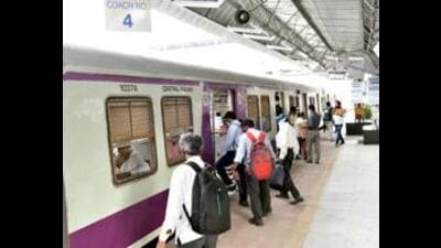 Regular passengers said that reducing the number of Sinhagad Express train coaches from 19 to 14 has left compartments overcrowded causing commuters to enter into verbal spat over seat. (REPRESENTATIVE PIC) Regular passengers said that reducing the number of Sinhagad Express train coaches from 19 to 14 has left compartments overcrowded causing commuters to enter into verbal spat over seat. (REPRESENTATIVE PIC)