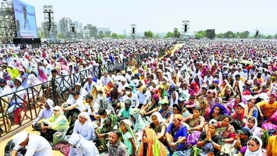 The function was attended by Union Home Minister Amit Shah who conferred the award on spiritual leader and social reformer Appasaheb Dharmadhikari. (PTI) The function was attended by Union Home Minister Amit Shah who conferred the award on spiritual leader and social reformer Appasaheb Dharmadhikari. (PTI)