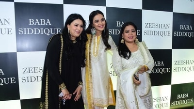 Jasmin Bhasin with Bharti Singh at Baba Siddique's Iftar bash party. They both decked up in white ethnic outfits. Jasmin Bhasin with Bharti Singh at Baba Siddique's Iftar bash party. They both decked up in white ethnic outfits. 