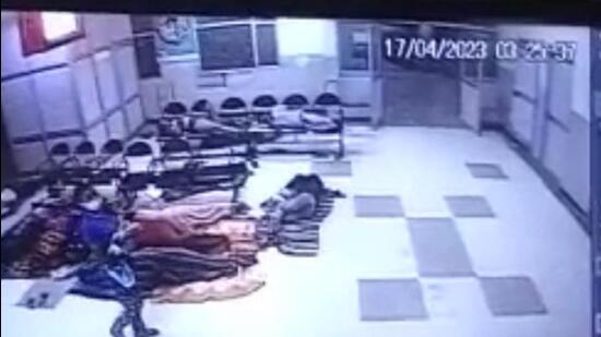 The woman captured on CCTV after stealing the newborn from the civil hospital in Ludhiana early on Monday. (CCTV footage)