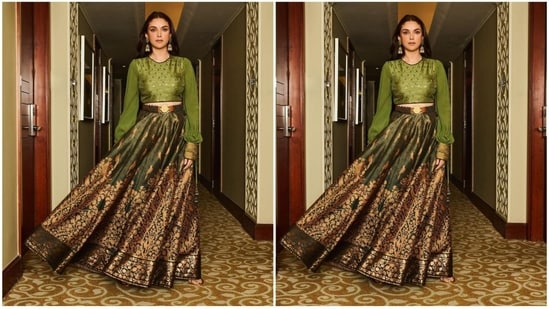 The stunning ensemble adorned by Aditi is from the popular fashion brand JJ VALAYA and comes with a hefty price tag of 54,000.&nbsp;(Instagram/@sanamratansi )
