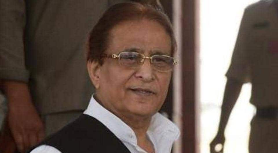Samajwadi Party leader Azam Khan. (Mohd Zakir/HT file photo)