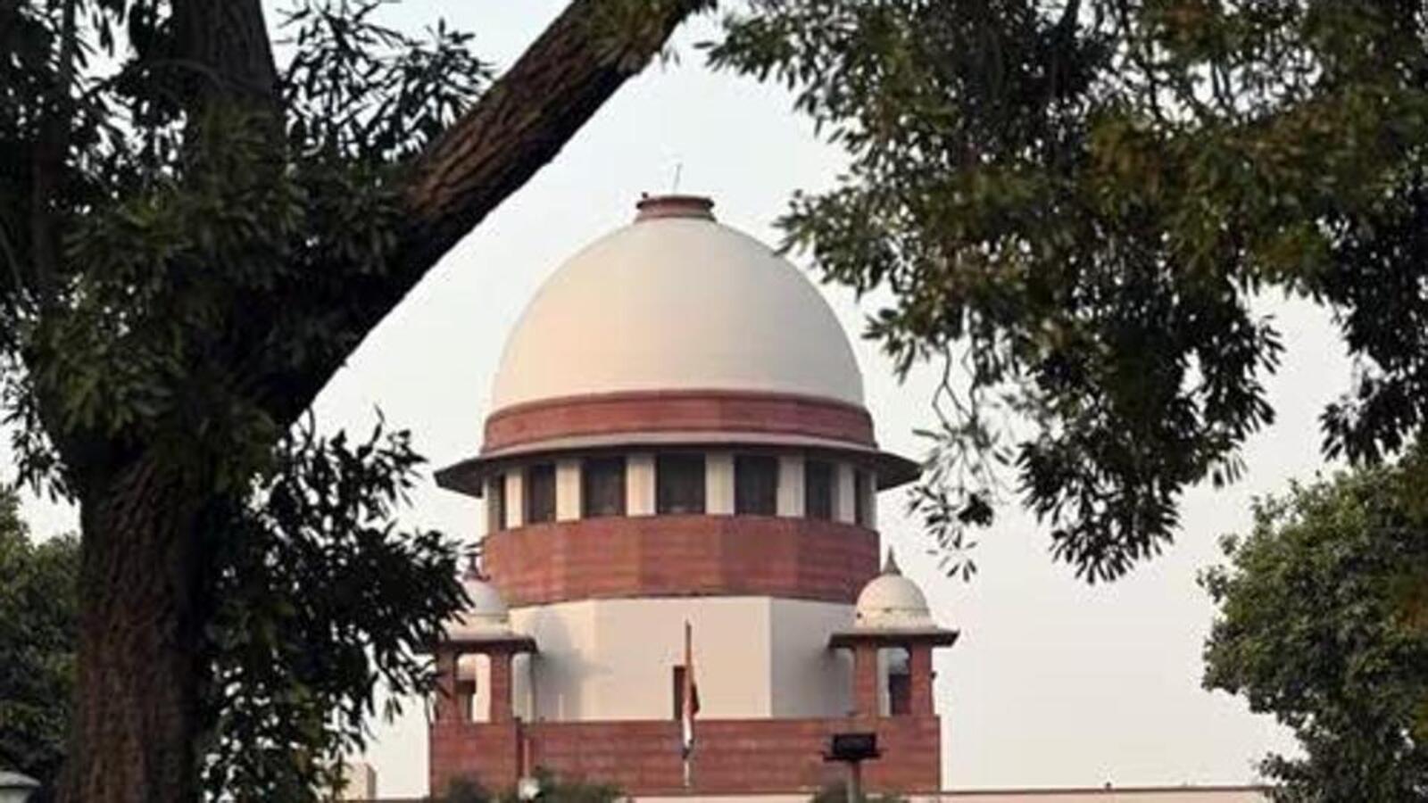 SC bench recuses from hearing plea challenging appointment of Arun Goel ...