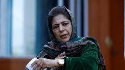 Former Jammu and Kashmir chief minister CM Mehbooba Mufti said the UT’s traditional heritage and architecture was being replaced in the name of Smart City project. (HT File) Former Jammu and Kashmir chief minister CM Mehbooba Mufti said the UT’s traditional heritage and architecture was being replaced in the name of Smart City project. (HT File)