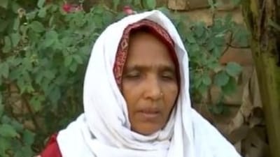 The woman named Jaishree alleged Atiq Ahmad and her brother threatened her family. (Twitter/ANI)