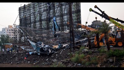 Singh said that the PCMC has been making concerted efforts to remove unauthorised hoardings that have mushroomed across Pimpri-Chinchwad. (HT PHOTO) Singh said that the PCMC has been making concerted efforts to remove unauthorised hoardings that have mushroomed across Pimpri-Chinchwad. (HT PHOTO)