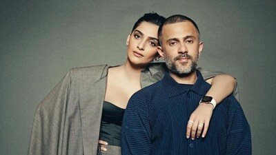 Sonam Kapoor poses with husband Anand Ahuja. Sonam Kapoor poses with husband Anand Ahuja.