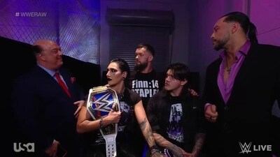 Paul Heyman with the Judgment Day (Twitter) Paul Heyman with the Judgment Day (Twitter)