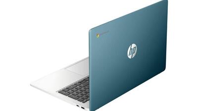 A price tag of ₹28,999 puts this just lower than most entry-spec Windows laptops. (HT photo) A price tag of ₹28,999 puts this just lower than most entry-spec Windows laptops. (HT photo)