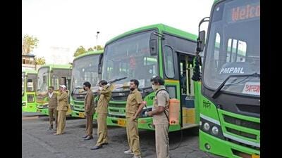 The regular passengers welcomed this decision. (HT PHOTO)