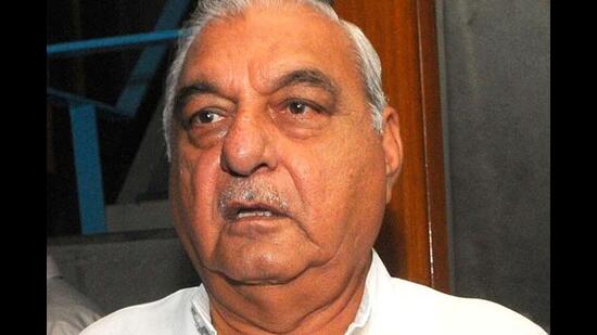 Former Haryana chief minister Bhupinder Singh Hooda sought early compensation for the crop damage caused by rains. (HT File)