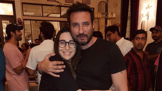 Karisma Kapoor do not want to call Murder Mubarak her ‘comeback film’ and wants the term 'comeback to be packed and parcelled away.&nbsp;