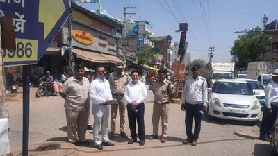 Traffic police team deployed to decongest Gurugram’s Pataudi Chowk Traffic police team deployed to decongest Gurugram’s Pataudi Chowk