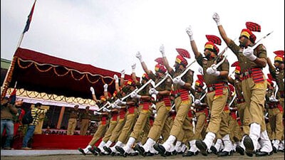 A report submitted in the HC revealed that there are 78,360 sanctioned posts of constables, head constables and sub-inspectors and of that, 70,806 are filled up, the report says. (HT File Photo) A report submitted in the HC revealed that there are 78,360 sanctioned posts of constables, head constables and sub-inspectors and of that, 70,806 are filled up, the report says. (HT File Photo)