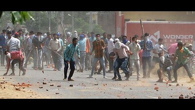 Inter caste violence in Saharanpur in May 2017. (Shankar Shukla/Hindustan Times) Inter caste violence in Saharanpur in May 2017. (Shankar Shukla/Hindustan Times)
