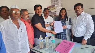 residents have submitted a written complaint at PCMC office. (HT PHOTO) residents have submitted a written complaint at PCMC office. (HT PHOTO)