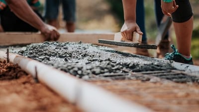 Volunteer In The Community: Volunteering together in the community promotes a sense of community and service. Look for opportunities to give back together such as a community garden, a beach clean-up or donation drive. (Pexels)