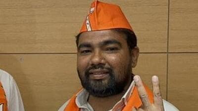 Kanu Gedia joined the BJP at a function on Friday where he and Alpesh Patel were welcomed with saffron scarfs and caps. Kanu Gedia joined the BJP at a function on Friday where he and Alpesh Patel were welcomed with saffron scarfs and caps.
