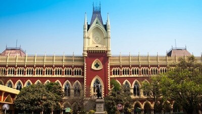 The home of a fourth TMC lawmaker was being raided by CBI on Friday when justice Gangopadhyay ordered the new probe. (File Photo) The home of a fourth TMC lawmaker was being raided by CBI on Friday when justice Gangopadhyay ordered the new probe. (File Photo)