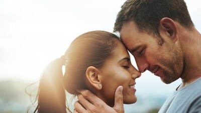 We think communication is not necessary and that in happy relationships, people assume correctly about each other’s feelings. The right kind of relationship is based on a strong foundation of healthy and clear communication.&nbsp; (Unsplash)