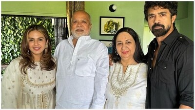 Huma Qureshi celebrated Eid-Ul-Fitr with her family. She shared images and a video from her celebration and captioned her post, "The annual Eid photo of the Qureshi’s.. (Instagram/@iamhumaq) Huma Qureshi celebrated Eid-Ul-Fitr with her family. She shared images and a video from her celebration and captioned her post, "The annual Eid photo of the Qureshi’s.. (Instagram/@iamhumaq)