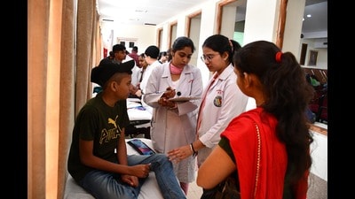 Doctors interacting with a haemophilia patient at Christian Medical College and Hospital in Ludhiana on Saturday. (HT Photo) Doctors interacting with a haemophilia patient at Christian Medical College and Hospital in Ludhiana on Saturday. (HT Photo)