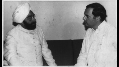 Mr Thapar ignored this larger story of a President evolving from a courtier to a nation’s conscience-keeper. He also sidestepped my actions post-Rashtrapati Bhavan. (HT ARCHIVE) Mr Thapar ignored this larger story of a President evolving from a courtier to a nation’s conscience-keeper. He also sidestepped my actions post-Rashtrapati Bhavan. (HT ARCHIVE)