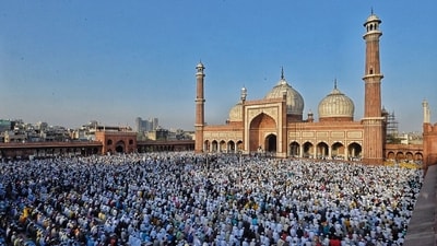India celebrates "Eid-ul-Fitr" with prayers and festivities on Saturday. (HT Photo/Raj K Raj) India celebrates "Eid-ul-Fitr" with prayers and festivities on Saturday. (HT Photo/Raj K Raj)