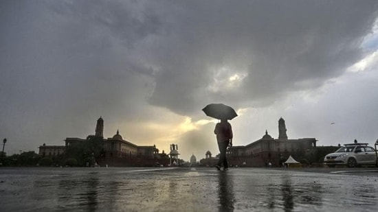 IMD’s forecast shows Delhi’s maximum is likely to hover around 37-38 degrees till April 25.