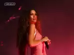 Zendaya, the actress from Euphoria, recently made a comeback on stage at the Coachella festival in 2023. Fans were surprised and thrilled to see her perform alongside Labrinth. Zendaya, the actress from Euphoria, recently made a comeback on stage at the Coachella festival in 2023. Fans were surprised and thrilled to see her perform alongside Labrinth.