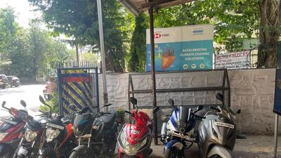 20 men detained for rash driving, speeding in Bandra 20 men detained for rash driving, speeding in Bandra