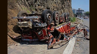 According to police, the bus was hit by the truck from the rear. The incident was reported at 2.15am. (RAVINDRA JOSHI/ HT PHOTO) According to police, the bus was hit by the truck from the rear. The incident was reported at 2.15am. (RAVINDRA JOSHI/ HT PHOTO)