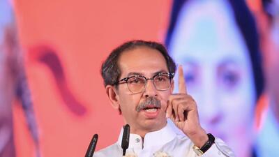 Addressing a mammoth rally of his party at Pachora in the Jalgaon district of north Maharashtra, Thackeray thanked his supporters for coming to the public meeting in large numbers even if he had nothing to offer after he lost the party name and symbol to the rebel group. (HT Photo) Addressing a mammoth rally of his party at Pachora in the Jalgaon district of north Maharashtra, Thackeray thanked his supporters for coming to the public meeting in large numbers even if he had nothing to offer after he lost the party name and symbol to the rebel group. (HT Photo)