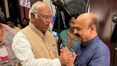 The photo of Mallikarjun Kharge and BS Bommai greeting each other at India Today conclave is at the centre of a controversy.