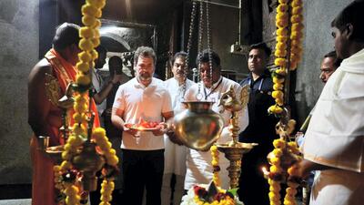 Congress leader Rahul Gandhi offers prayers at Sangamanatha Temple and Aikya Linga, in Kudalasangama. (PTI)