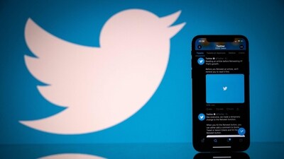 On April 20, Twitter removed blue ticks for those who had not paid for their verified status. On April 20, Twitter removed blue ticks for those who had not paid for their verified status.